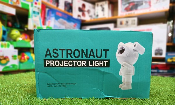 چراغ خواب طرح فضانورد کهکشانی کنترلی و اسپیکر دار بلوتوثی Astronaut Projector Light_اسباب بازی