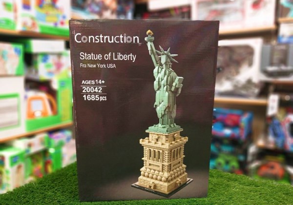 لگو کریتور مجسمه آزادی 1685 قطعه مدل Statue of Liberty 20042_اسباب بازی