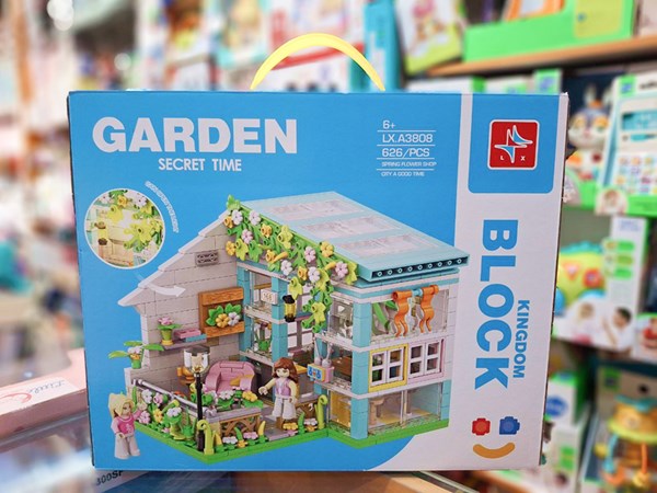 لگو کریتور ویلا چراغدار 626 قطعه مدل SWEET HUT LX.A 3808_اسباب بازی