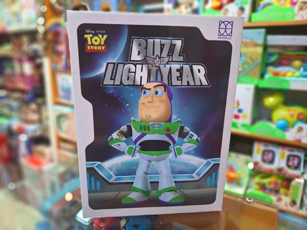 اکشن فیگور اورجینال بازلایتر 36 سانتی داستان اسباب بازی_اسباب بازی