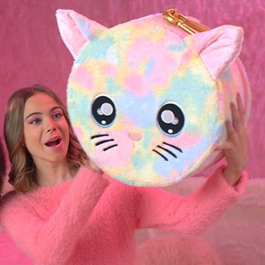 عروسک نانانا سورپرایز گربه رنگین کمانی Na! Na! Na! Surprise سری Big Surprise مدل Na Na Na Surprise Rainbow Fashion Cat Kit _اسباب بازی