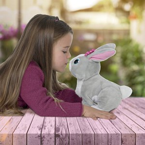 عروسک رباتیک بتسی خرگوش باهوش با پاپیون صورتی مدل IMC Toys Club Petz 95861 Betsy - Grey_اسباب بازی