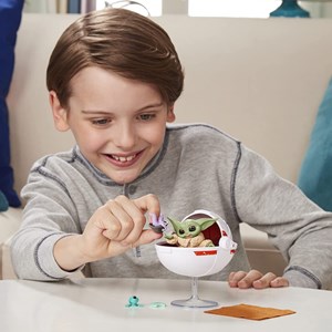 اکشن فیگور بیبی یودا 5 سانتی و ست وسایل نگهداری مدل Hasbro - Star Wars - The Bounty Collection Grogu’s Hover-Pram Pack The Child Collectible_اسباب بازی