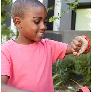 توبی ساعت رباتیک هوشمند قرمز مدل MGA - Little Tikes - Tobi Robot Smartwatch - Series 2 - Red_اسباب بازی