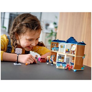 لگو فرندز مدرسه شهر دوستان 605 قطعه مدل Lego Friends - Heartlake City School - 41682 Building Kit_اسباب بازی