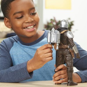 اکشن فیگور 30 سانتی مندلورین به همراه بیبی یودا مدل Hasbro - Star Wars - Galactic Action - The Mandalorian and Grogu Interactive Electronic 12-Inch-Scale Figures_اسباب بازی