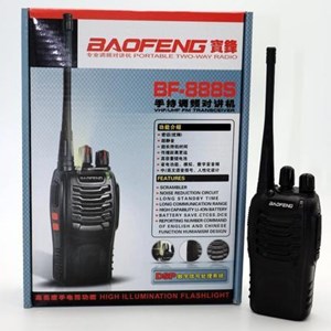 بیسیم واکی تاکی باوفنگ شارژی اورجینال با چراغ قوه بسته دو عددی مدل BAOFENG BF-888S_اسباب بازی