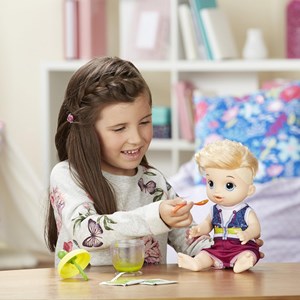 عروسک پسر بچه بیبی الایو Baby Alive Sweet Spoonfuls Blonde baby doll boy Hasbro_اسباب بازی