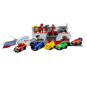 ست اسباب بازی کامیون سگ های نگهبان به همراه 7 فیگور_اسباب بازی