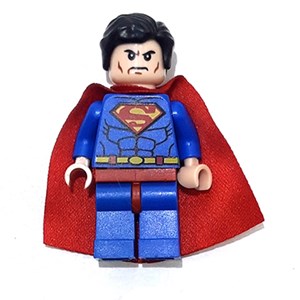 اکشن فیگور لگو 8 عددی اونجرز با سلاح_اسباب بازی