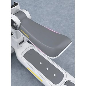 اسکوتر دو حالته صندلی دار تاشو کودک با چرخ های چراغدار و موزیکال_اسباب بازی