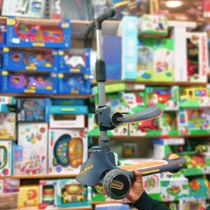 اسکوتر دو حالته صندلی دار تاشو کودک با چرخ های چراغدار و موزیکال_اسباب بازی
