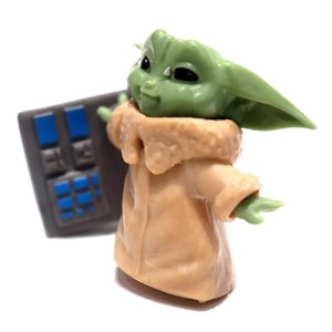 اکشن فیگور بیبی یودا گروگو جنگ ستارگان 7 سانتی Baby Yoda Star Wars ACTION FIGURE