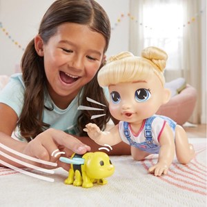 عروسک 27 سانتی بیبی الایو مدل Crawl 'n Play_اسباب بازی