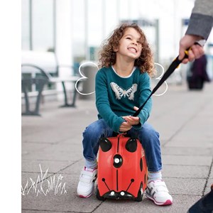 چمدان سواری کودک با ظرفیت 18 لیتر طرح کفشدوزک مدل 0092 Trunki 18L_اسباب بازی