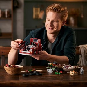 لگو تکنیک پیکاپ کشاورزی آفرود 1677 قطعه مدل 10092 Technic model – Farmer’s Off-road Pickup Truck_اسباب بازی