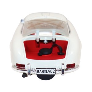 ماشین فلزی کلاسیک بنز دودزا با چراغ‌ و درب‌ های بازشو رنگ سفید_اسباب بازی