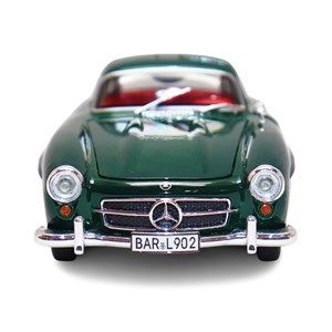 ماشین فلزی کلاسیک بنز دودزا با چراغ‌ و درب‌ های بازشو رنگ سبز_اسباب بازی