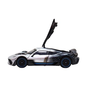 ماشین فلزی بنز موزیکال با چراغ، کمک‌ فنر و درب‌ های بازشو رنگ نقره ای_اسباب بازی