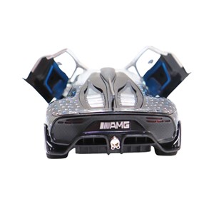 ماشین فلزی بنز موزیکال با چراغ، کمک‌ فنر و درب‌ های بازشو رنگ نقره ای_اسباب بازی