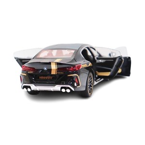 ماشین فلزی BMW موزیکال با چراغ، کمک‌ فنر و درب‌ های بازشو رنگ مشکی_اسباب بازی