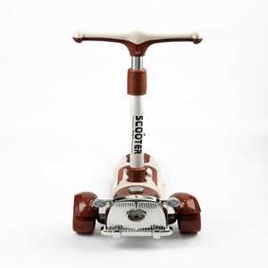 اسکوتر تعادلی سه چرخ چراغدار و موزیکال مدل ms108 رنگ قهوه ای